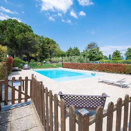 The Three Moons Apartment Peschiera del Garda Luaran gambar