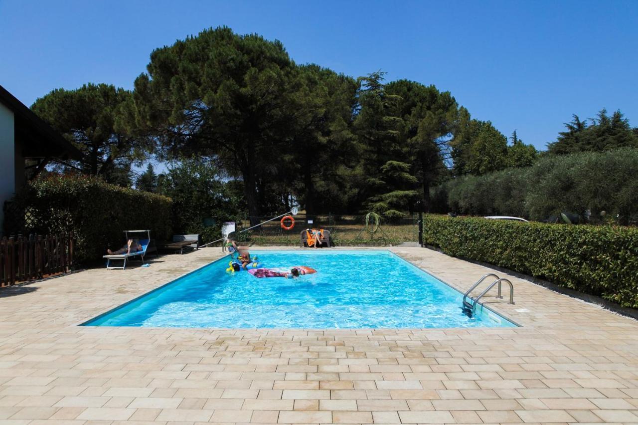 The Three Moons Apartment Peschiera del Garda Luaran gambar