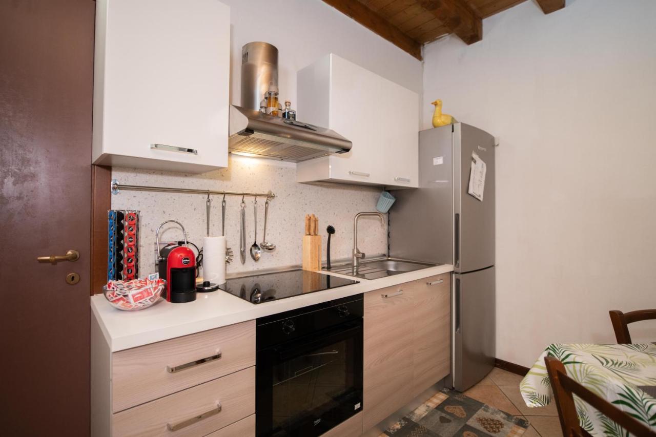 The Three Moons Apartment Peschiera del Garda Luaran gambar